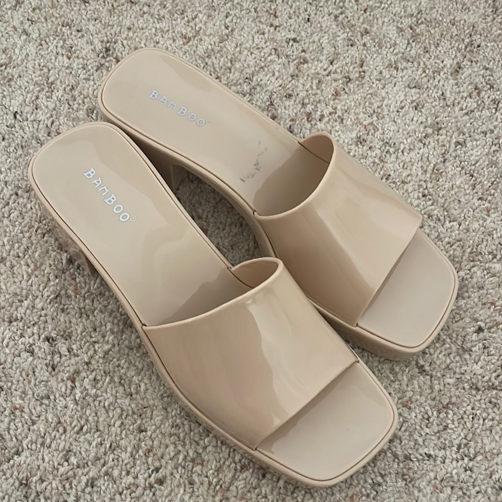 Nude sandals.